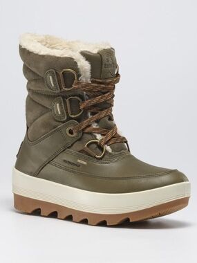 Kamik Women's Olive Waterproof Winter Boot with Faux Fur